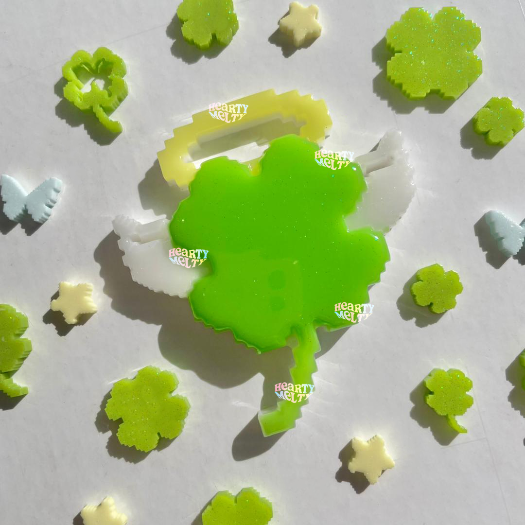 PIXEL CLOVER ANGEL SILICONE MOLD