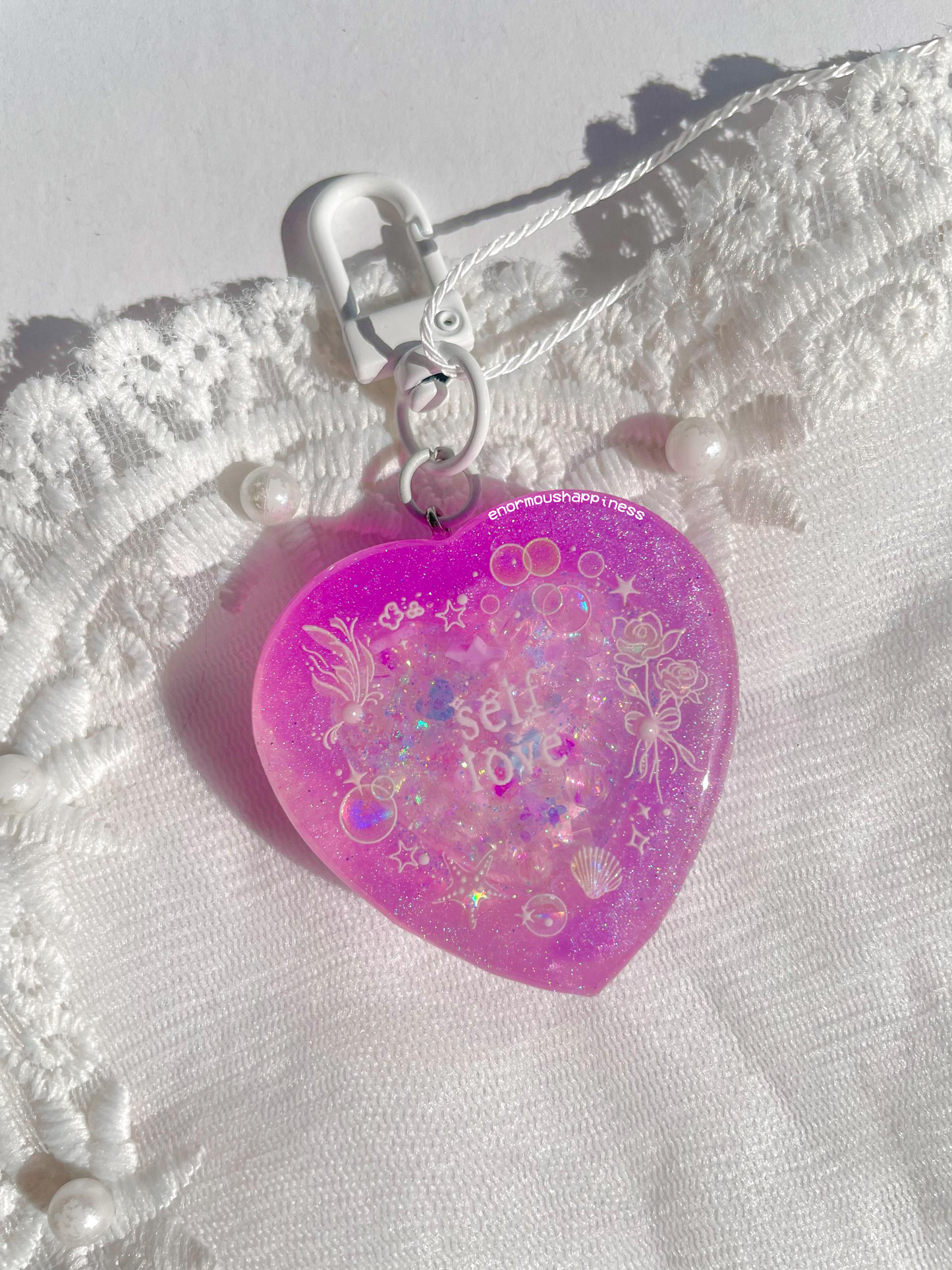 Heartshaker 'Self Love' (Watershaker Keychain)