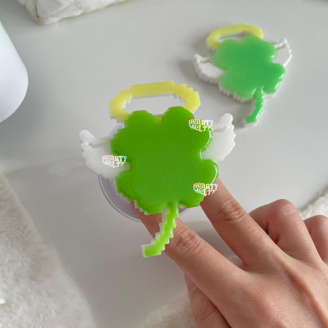 PIXEL CLOVER ANGEL SILICONE MOLD
