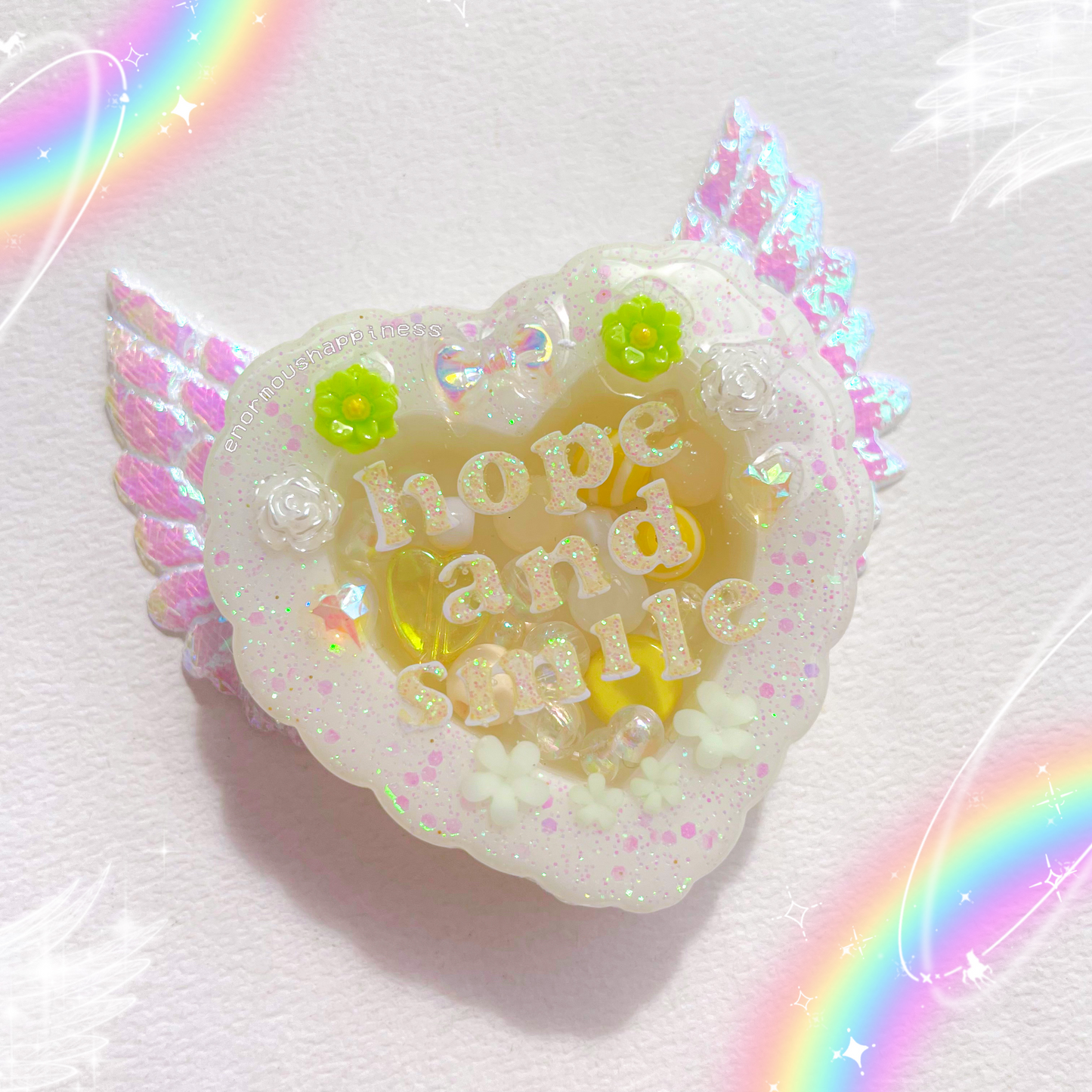 Heartshaker 'Hope and Smile' (Normal/Dry Shaker Keychain) + Holographic Fairy Wings