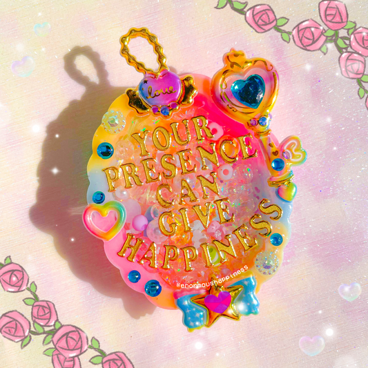 Magical Frame Shaker 'Your Presence Can Give Happiness' (Watershaker Keychain)
