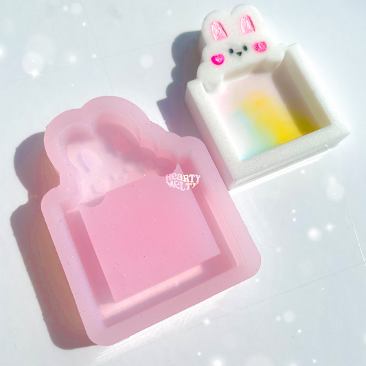 BUNNY FRAME SHAKER SILICONE MOLD